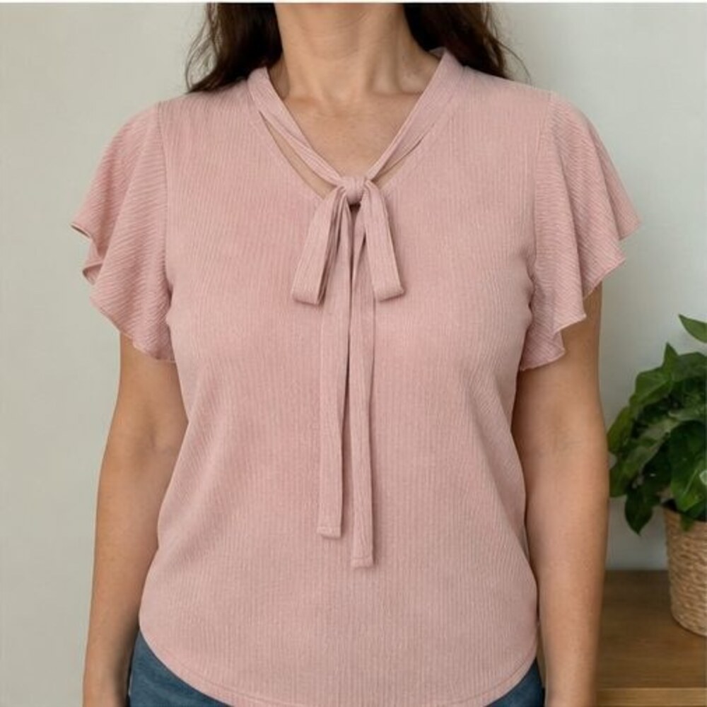 Blush Button Blouse - Picture 2 of 6